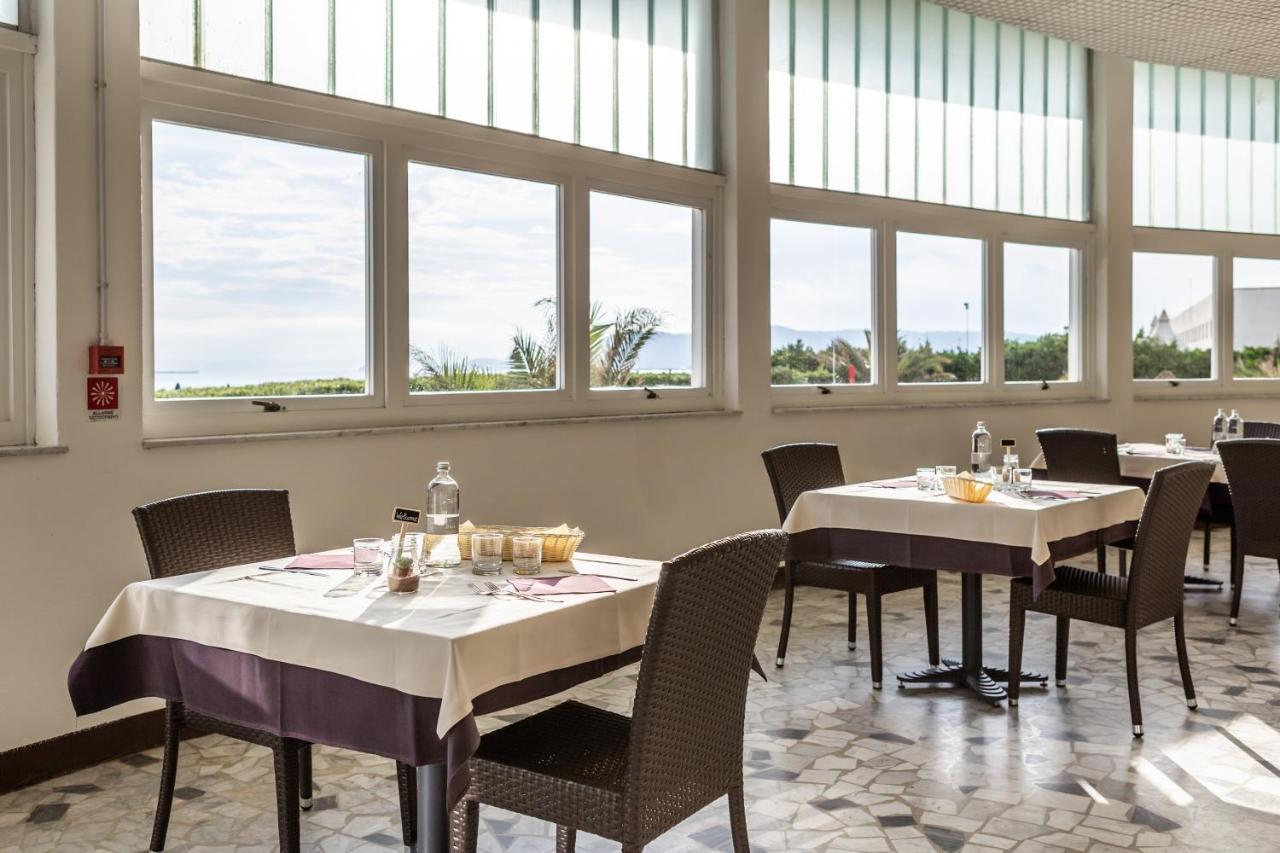 Villaggio Torre Marina Marina di Massa Extérieur photo
